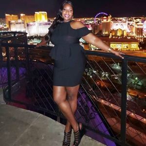 Meet your Posher, Kelli